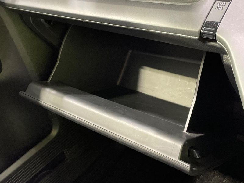 2024 Honda Step Wagon 6AA-RP8 (UW-6a94f26498b2c)[27]