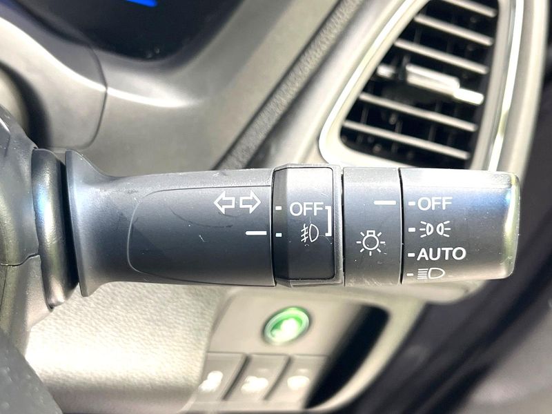 2014 Honda Vezel DAA-RU4 (UW-6a94f26d4d6d7)[28]