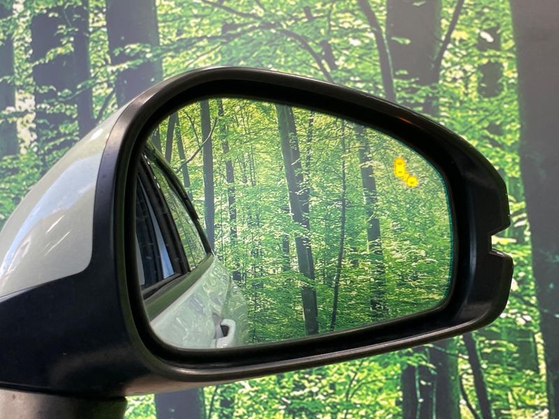 2021 Honda Vezel 6AA-RV5 (UW-6a94f26ee18f2)[11]