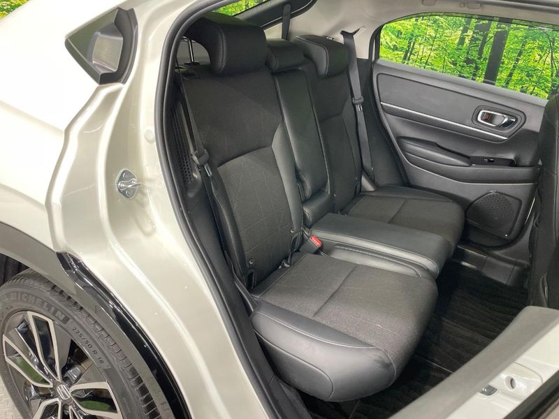 2021 Honda Vezel 6AA-RV5 (UW-6a94f27135fd7)[24]