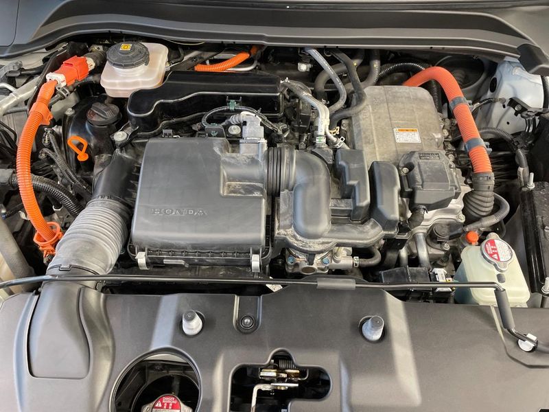 2022 Honda Vezel 6AA-RV5 (UW-6a94f2743f615)[4]