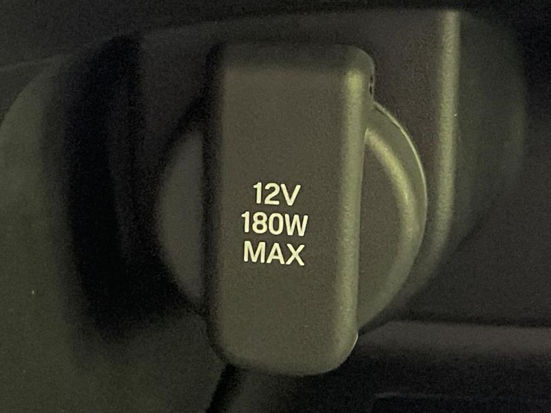 2023 Honda Vezel 6AA-RV5 (UW-6a94f276ba9dd)[23]