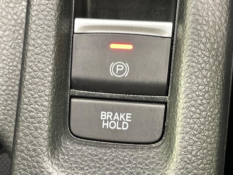 2023 Honda Vezel 6AA-RV5 (UW-6a94f276ba9dd)[26]
