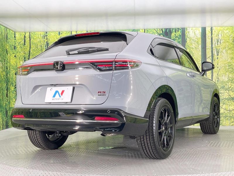 2026 Honda Vezel 6AA-RV5 (UW-6a94f27c046bc)[18]