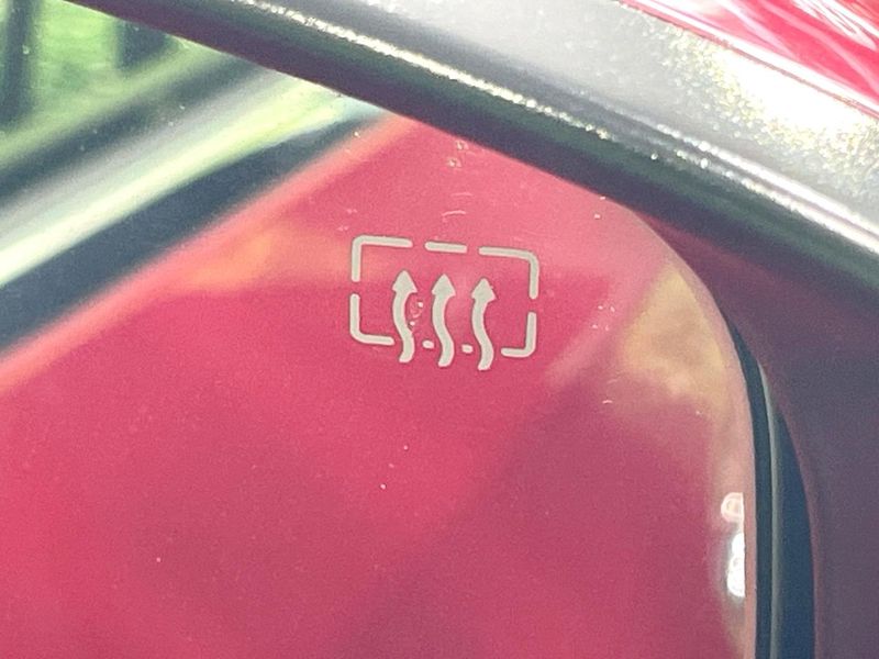 2018 Nissan X-Trail DBA-T32 (UW-6a94f29b43f55)[11]