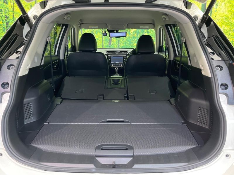 2020 Nissan X-Trail 5BA-T32 (UW-6a94f29d2fdc4)[14]