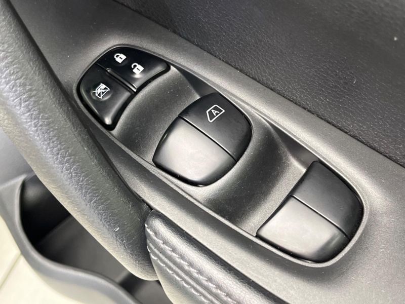 2020 Nissan X-Trail 5BA-T32 (UW-6a94f29d2fdc4)[5]