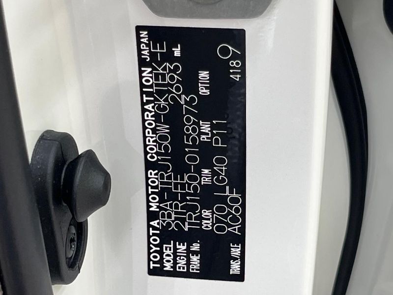 2023 Toyota Land Cruiser Prado 3BA-TRJ150W (UW-6a94f2a601851)[1]