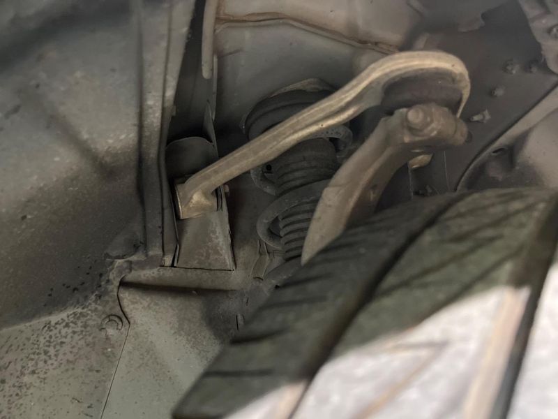 2012 Nissan Skyline DBA-V36 (UW-6a94f2b3f0c51)[7]
