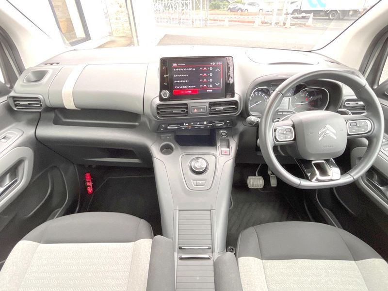 2022 Citroen Berlingo 3DA-K9CYH01 (UW-6a94f2c27691e)[25]