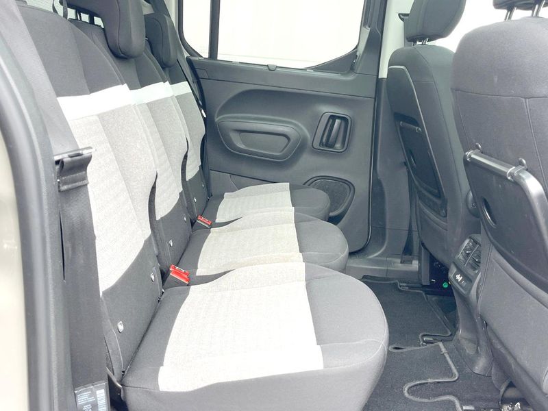 2022 Citroen Berlingo 3DA-K9CYH01 (UW-6a94f2c27691e)[22]