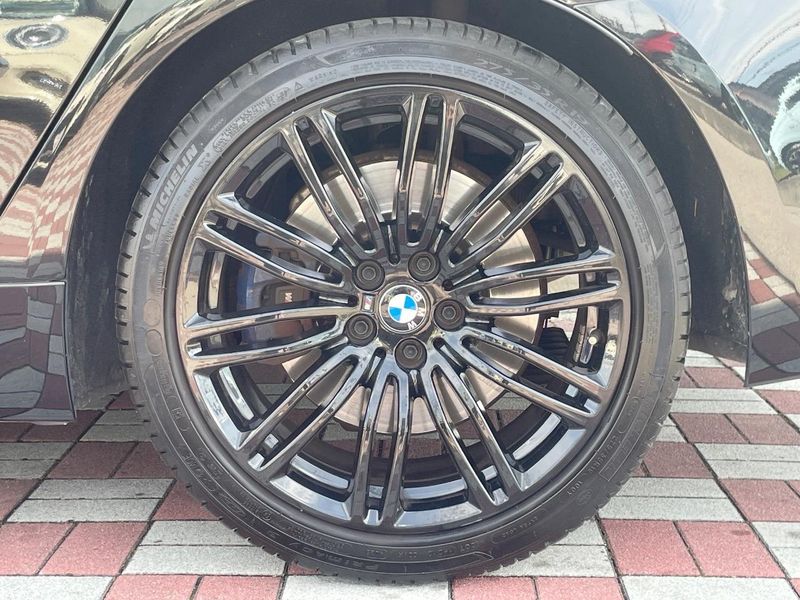2018 BMW 5 Series DBA-JA20 (UW-6a94f2cc2de3c)[19]