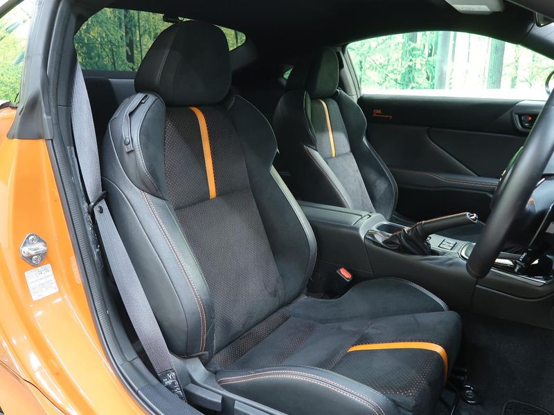 2023 Toyota GR86 3BA-ZN8 (UW-6a94f2ef33d01)[27]