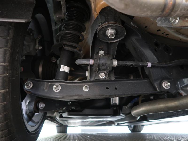 2023 Toyota GR86 3BA-ZN8 (UW-6a94f2ef33d01)[13]