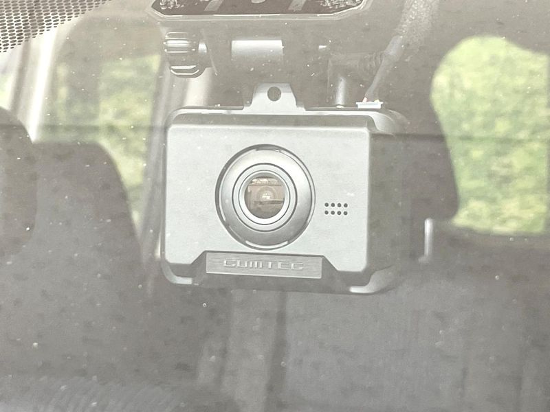 2016 Toyota Voxy DBA-ZRR80W (UW-6a94f2f50a0b4)[4]