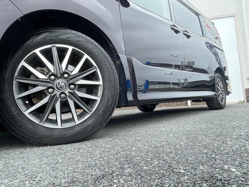 2016 Toyota Noah DBA-ZRR80W (UW-6a94f2f664151)[4]