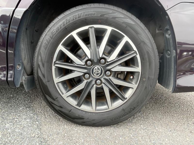 2016 Toyota Noah DBA-ZRR80W (UW-6a94f2f664151)[13]