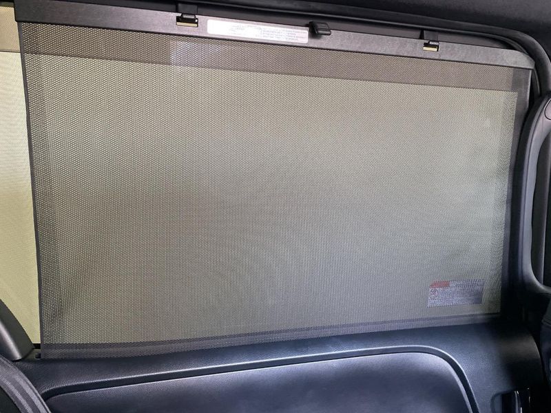 2018 Toyota Voxy DBA-ZRR80W (UW-6a94f2fb319b5)[19]