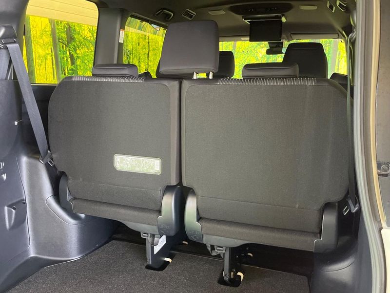 2019 Toyota Voxy DBA-ZRR80W (UW-6a94f2fd36330)[27]