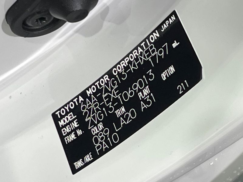 2025 Toyota Corolla Cross 6AA-ZVG13 (UW-6a94f310b3041)[1]