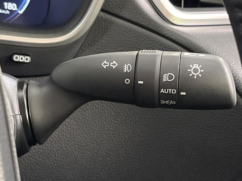 2025 Toyota Corolla Cross 6AA-ZVG13 (UW-6a94f310b3041)[21]