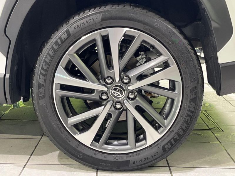 2025 Toyota Corolla Cross 6AA-ZVG13 (UW-6a94f310b3041)[29]