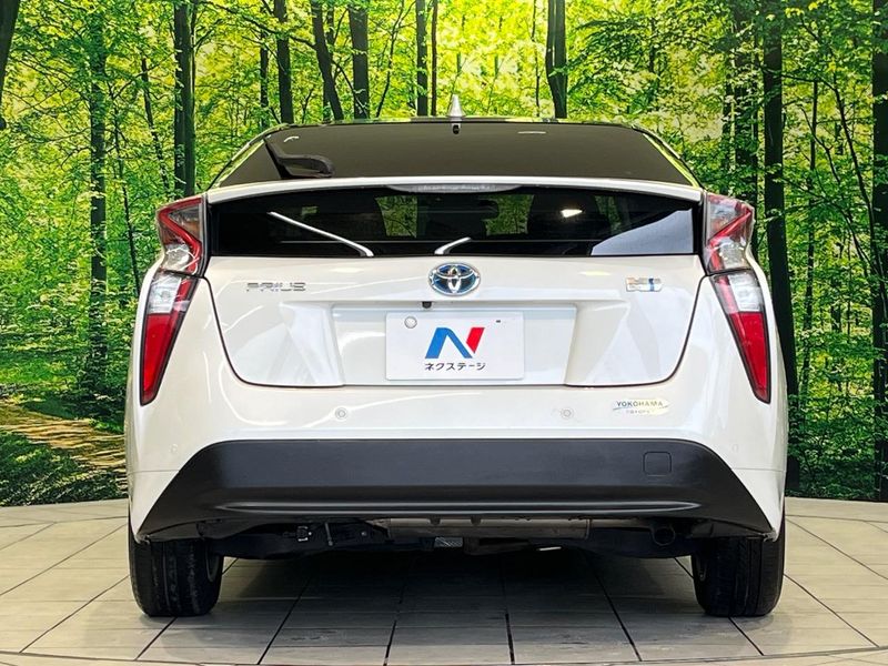 2017 Toyota Prius DAA-ZVW50 (UW-6a94f31f82ce2)[15]