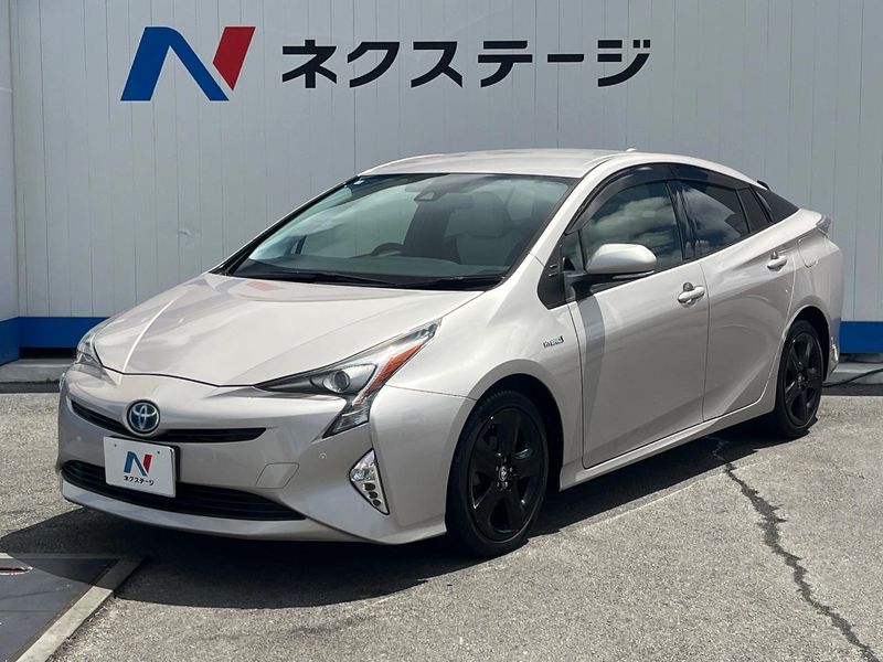 2016 Toyota Prius DAA-ZVW50 (UW-6a94f3225eeef)[16]