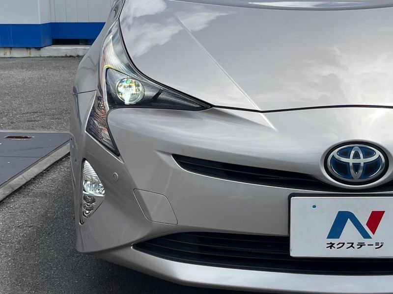 2016 Toyota Prius DAA-ZVW50 (UW-6a94f3225eeef)[24]