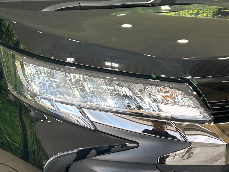 2023 Toyota Noah 6AA-ZWR90W (UW-6a94f33da348c)[13]
