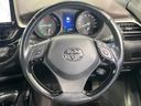 2017 Toyota C-HR DAA-ZYX10 (UW-6a94f34c4c5fd)[29]