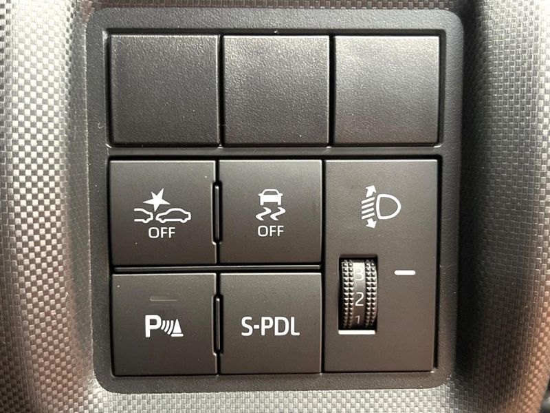 2022 Toyota Raize 5AA-A202A (UW-6a96409ada82a)[21]