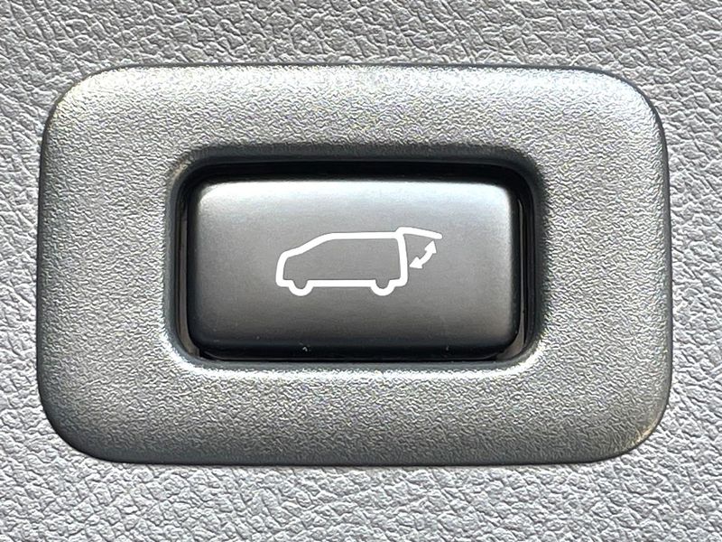 2020 Toyota Alphard 3BA-AGH30W (UW-6a9640c67b74e)[13]