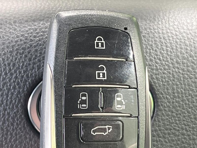 2023 Toyota Alphard 3BA-AGH40W (UW-6a9640d60d9d4)[29]