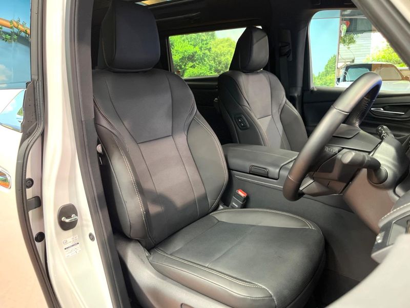 2025 Toyota Alphard 3BA-AGH40W (UW-6a9640dd9643c)[7]