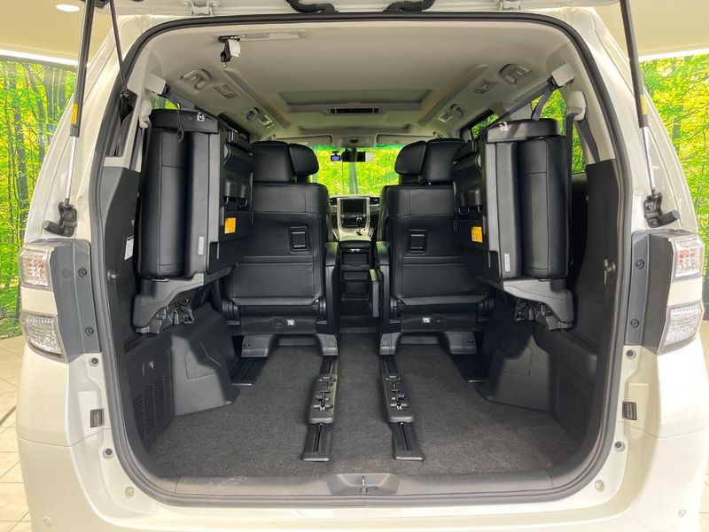2014 Toyota Vellfire Hybrid DAA-ATH20W (UW-6a9640e87894d)[16]