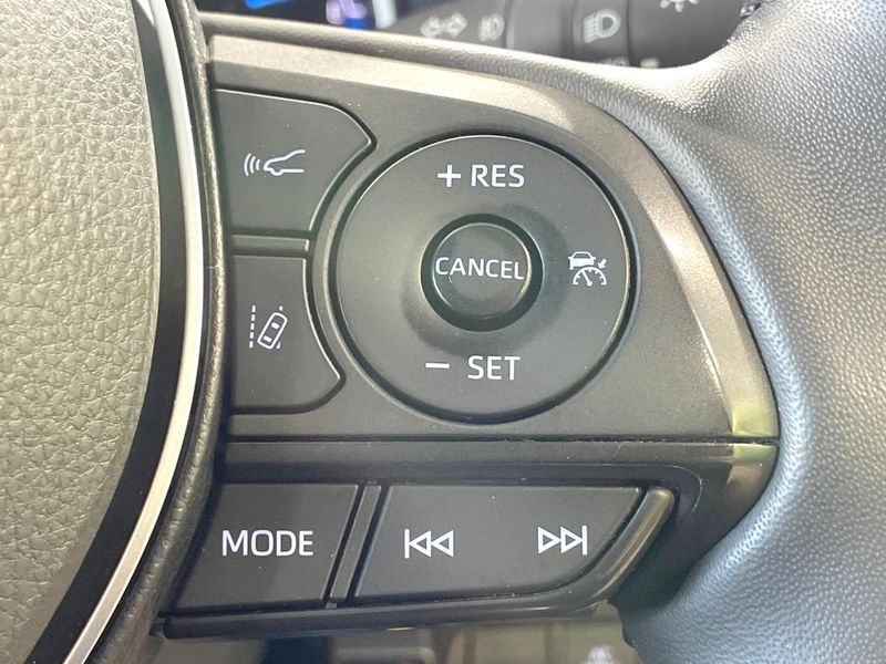 2021 Toyota RAV4 6AA-AXAH54 (UW-6a9640ee6ed3d)[20]