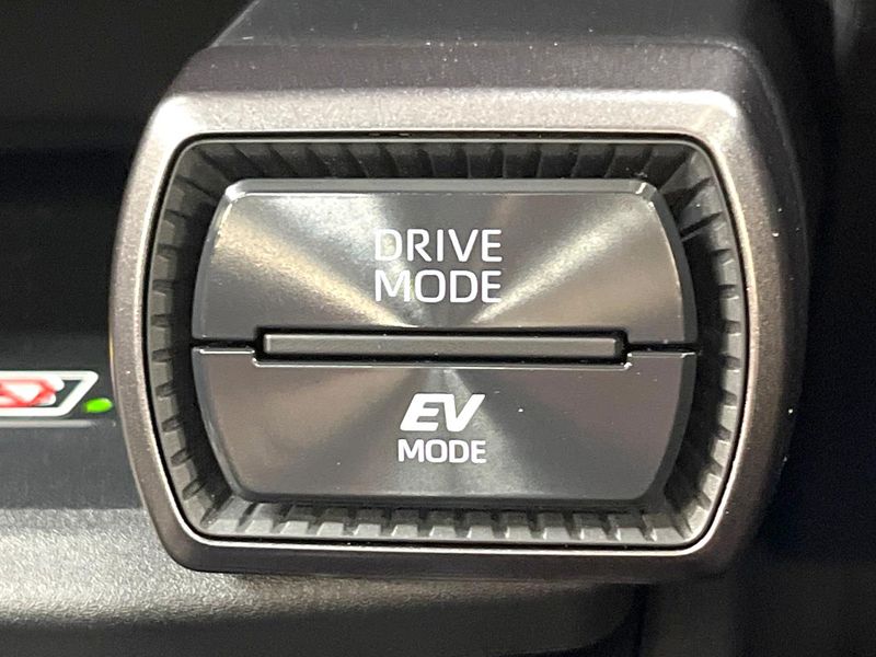 2026 Toyota RAV4 6AA-AXAN64 (UW-6a9640f40c89c)[22]
