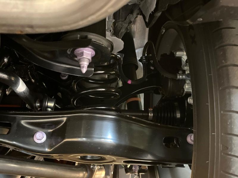 2026 Toyota RAV4 6AA-AXAN64 (UW-6a9640f51374f)[25]