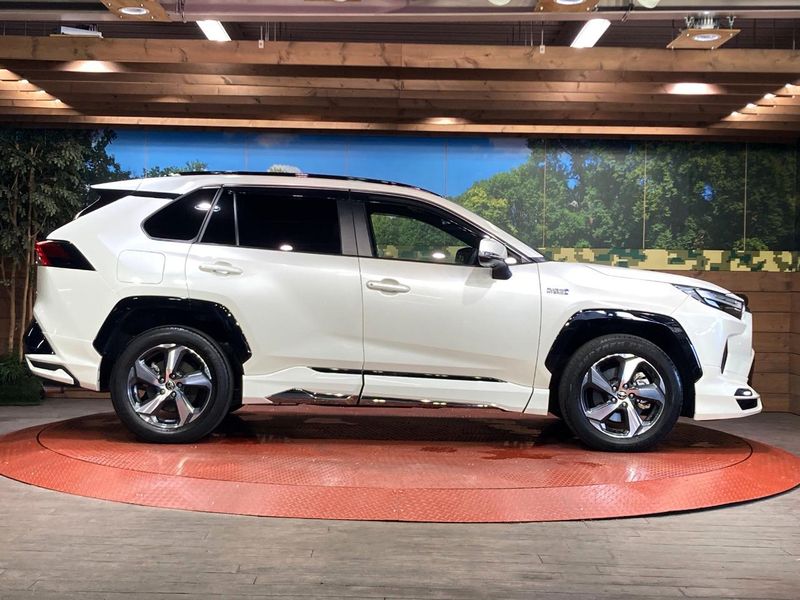 2022 Toyota RAV4 PHV 6LA-AXAP54 (UW-6a9640f6dec8f)[18]