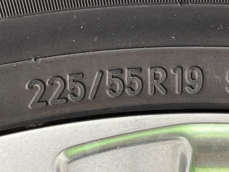 2021 Toyota Harrier Hybrid 6AA-AXUH85 (UW-6a964104338f4)[14]