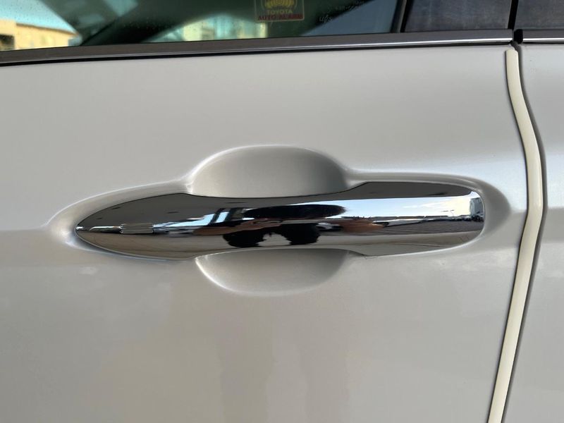 2018 Toyota Camry DAA-AXVH70 (UW-6a96410751da0)[10]