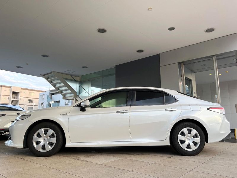 2018 Toyota Camry DAA-AXVH70 (UW-6a96410751da0)[21]