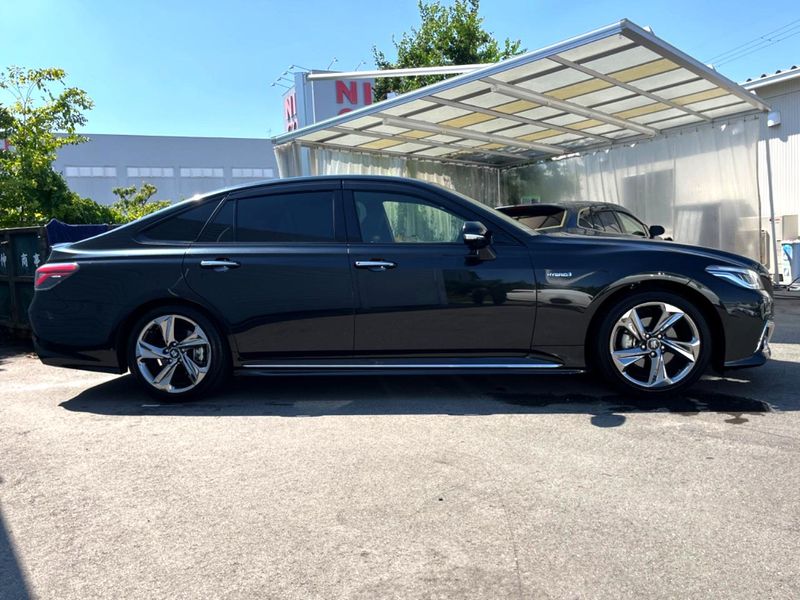 2019 Toyota Crown Hybrid 6AA-AZSH20 (UW-6a964110e6403)[28]