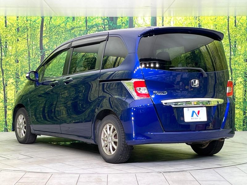 2014 Honda Freed DBA-GB3 (UW-6a964190a7859)[18]