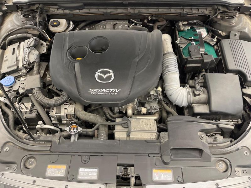 2019 Mazda Atenza Sedan 3DA-GJ2FP (UW-6a9641b269f46)[4]