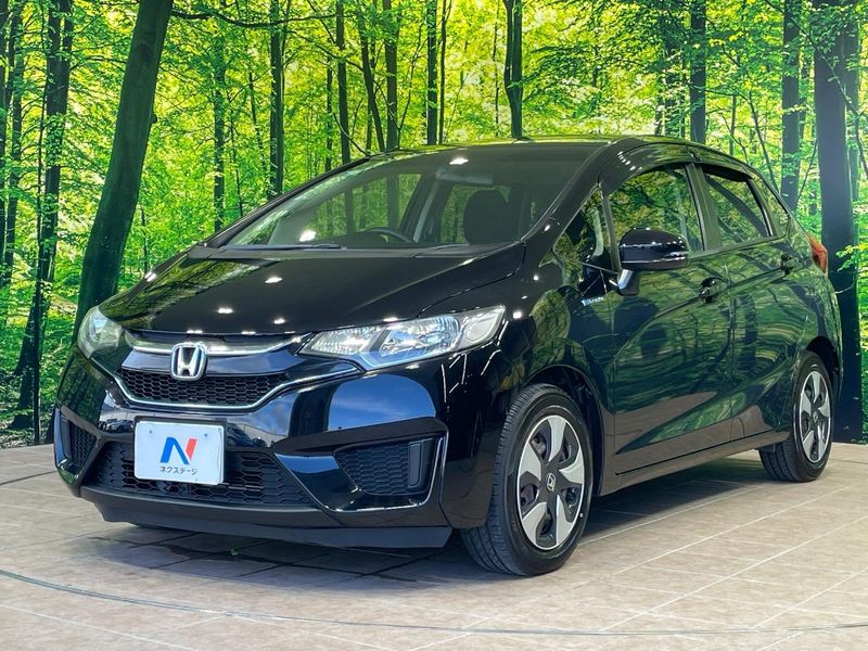 2016 Honda Fit Hybrid DAA-GP5 (UW-6a9641bcee50c)[4]