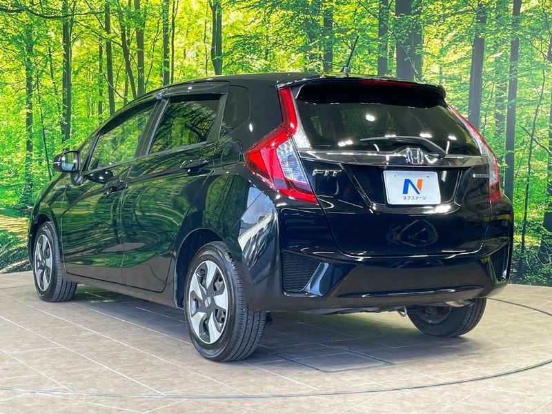 2016 Honda Fit Hybrid DAA-GP5 (UW-6a9641bcee50c)[10]