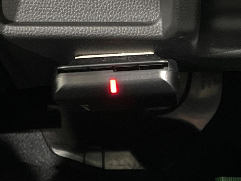 2014 Honda Fit Hybrid DAA-GP5 (UW-6a9641bee652f)[13]