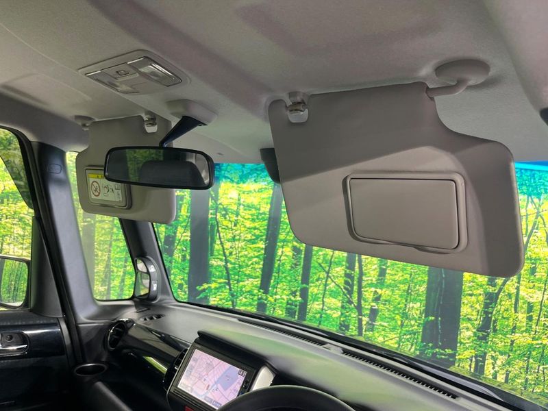 2015 Honda N-BOX CUSTOM DBA-JF1 (UW-6a96422aa8be7)[14]